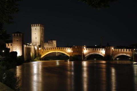 Ponte di Castelvecchio, Verona