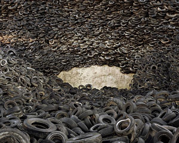 Oxford Tire Pile #4 . Westley, California, USA . 1999