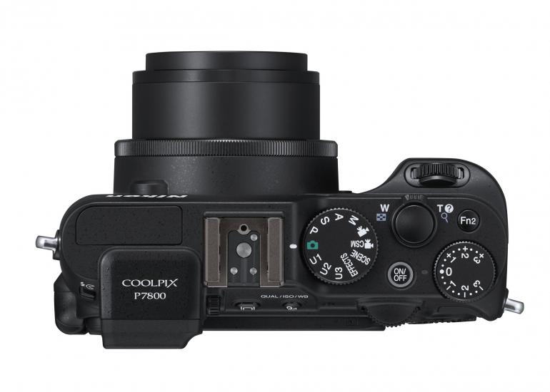 Nikon Coolpix P7800