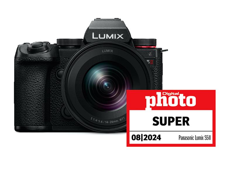 Panasonic Lumix S5II mit Testlogo