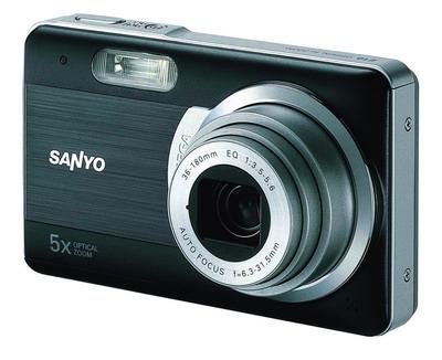 Sanyo E10: Schlankheit mit 5x Zoom