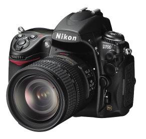 Nikon D700 - Zwischen D3 und D300